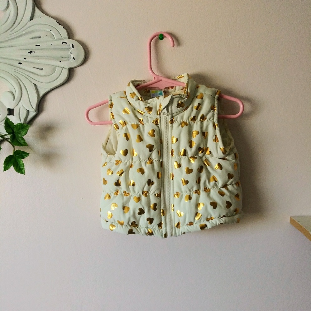 Cute Creamy Plush Vest with Metallic Gold Hearts